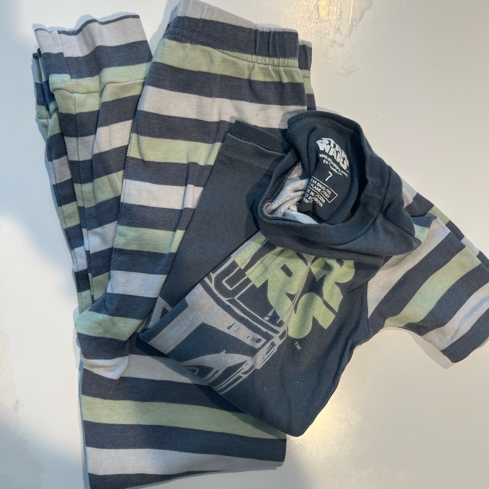 Bundle of 4 short sleeves pajamas size 7-8 yo 100% cotton - Picture 5 of 5